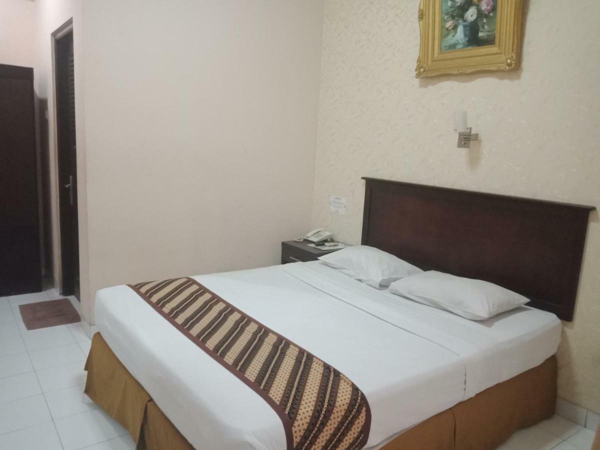 Malioboro Inn Hotel Yogyakarta Dış mekan fotoğraf
